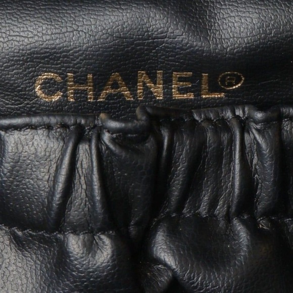 Chanel Black Leather Vanity Case - Picture 9 of 16